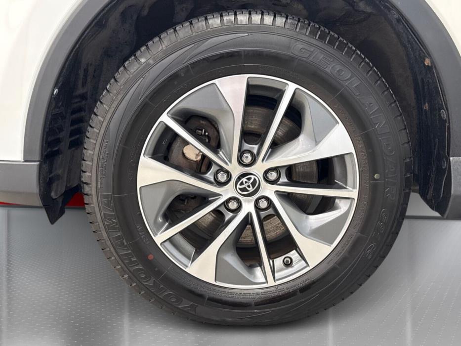 TOYOTA RAV4 2018