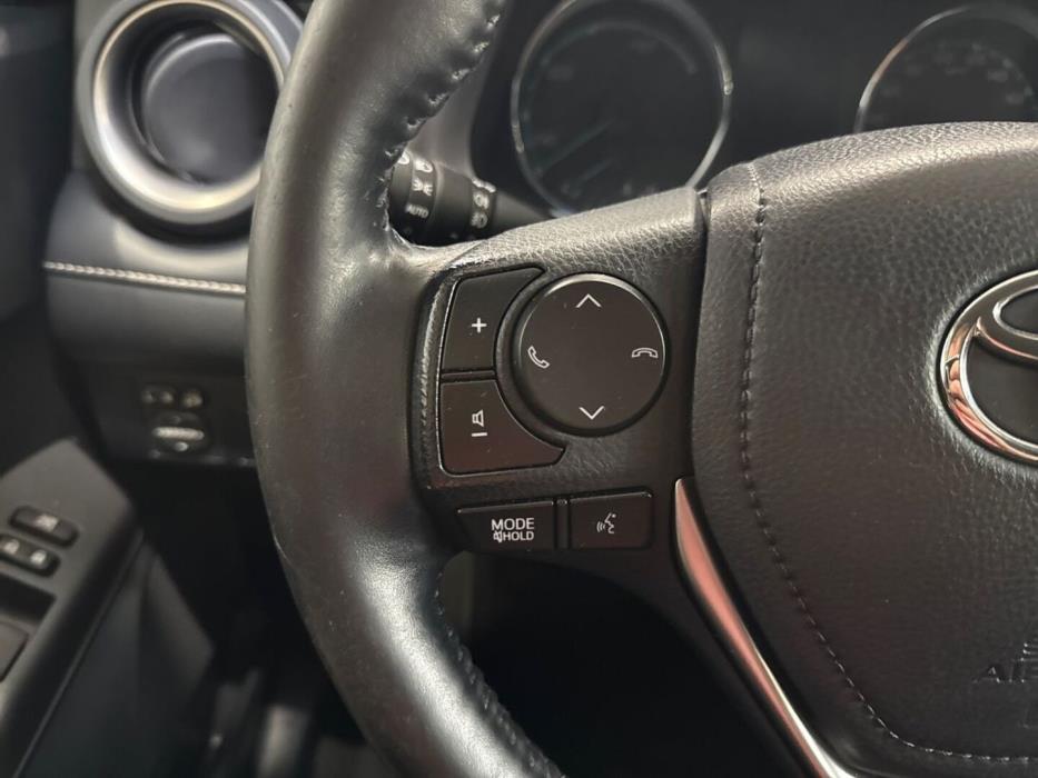 TOYOTA RAV4 2018