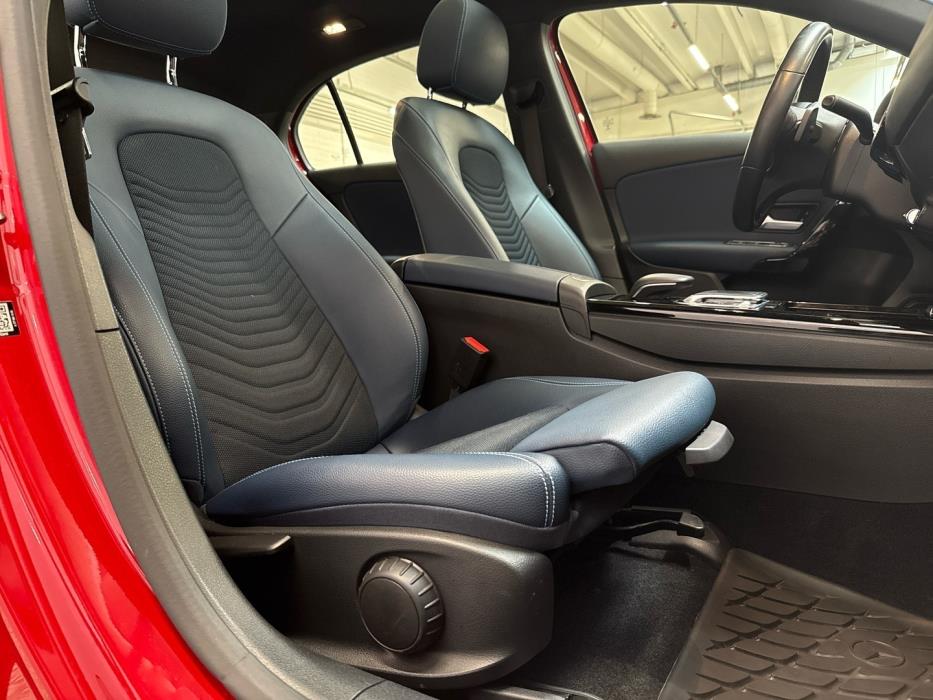 MERCEDES-BENZ A 2018