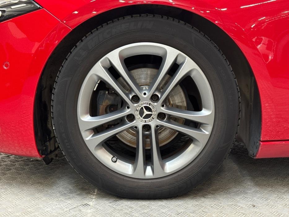 MERCEDES-BENZ A 2018