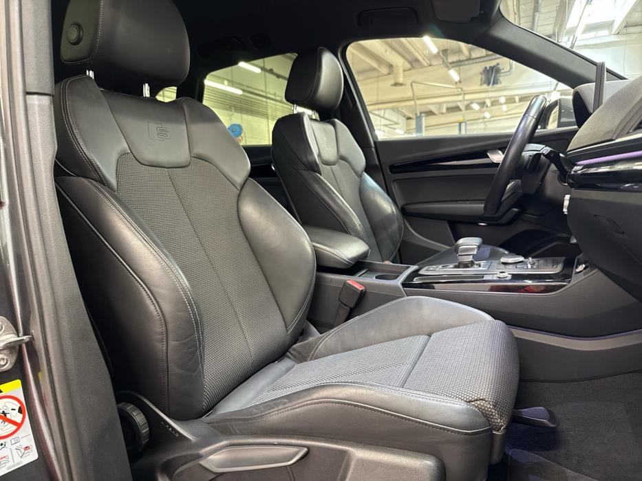 AUDI Q5 2019