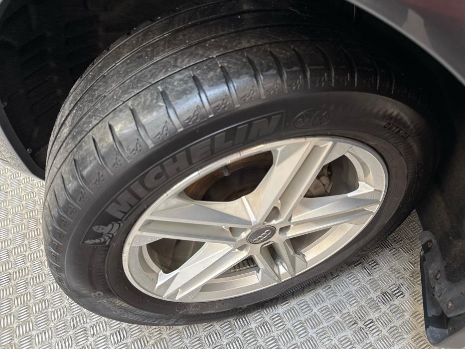 AUDI Q5 2019