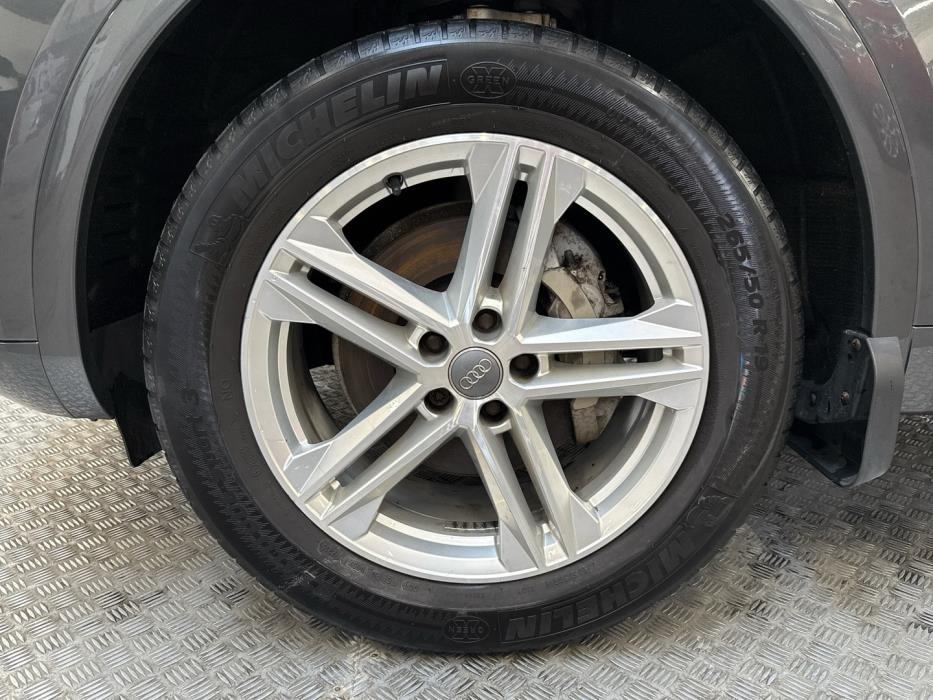 AUDI Q5 2019