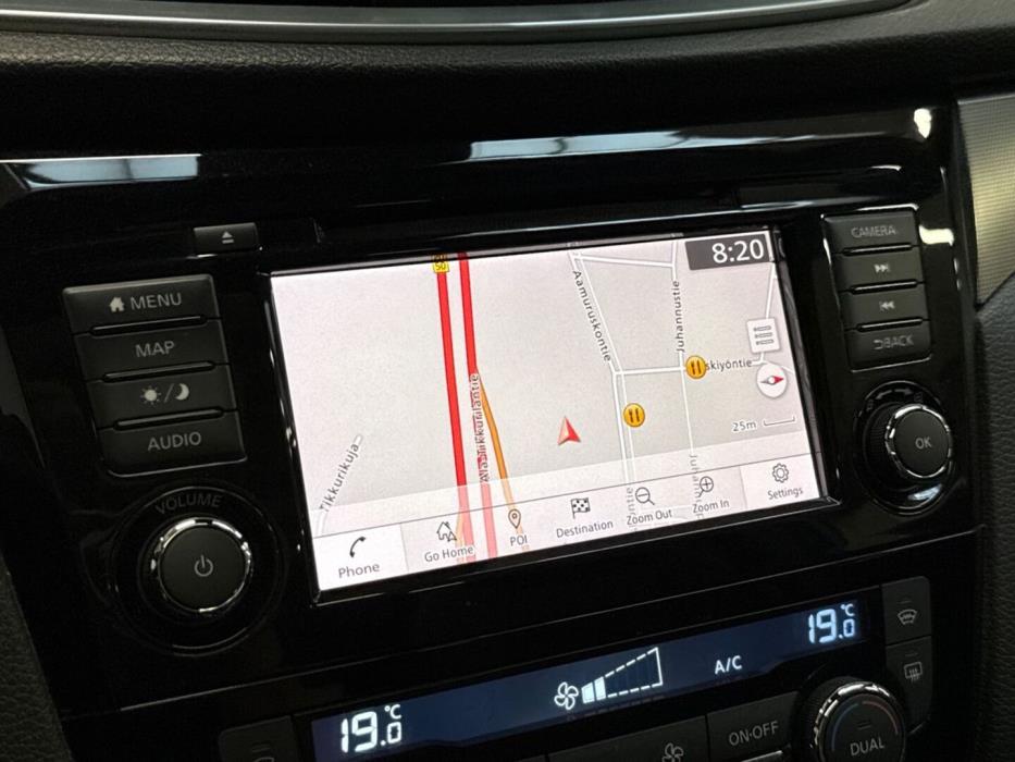 NISSAN Qashqai 2019