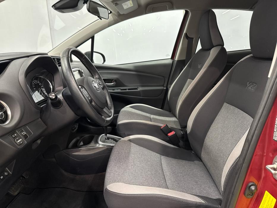 TOYOTA Yaris 2020