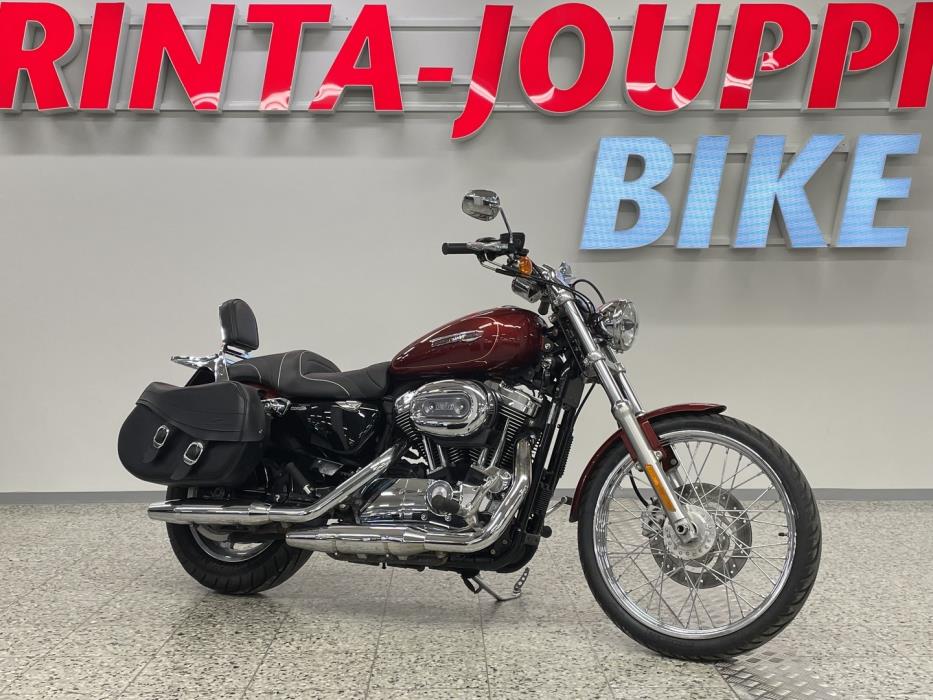 HARLEY-DAVIDSON SPORTSTER 2010