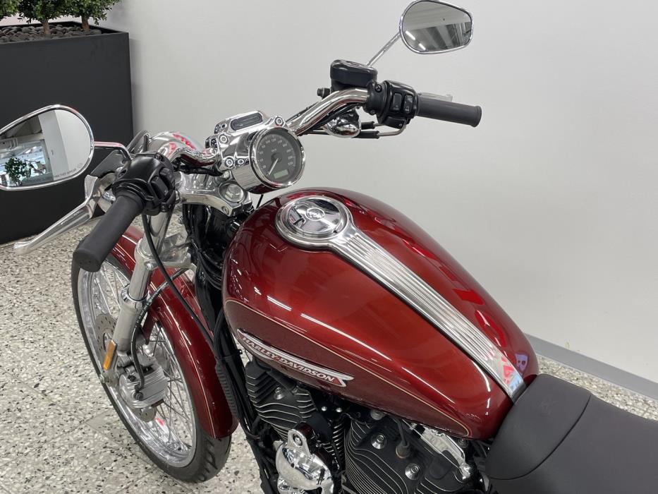 HARLEY-DAVIDSON SPORTSTER 2010