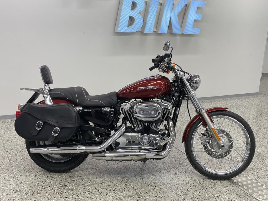HARLEY-DAVIDSON SPORTSTER 2010