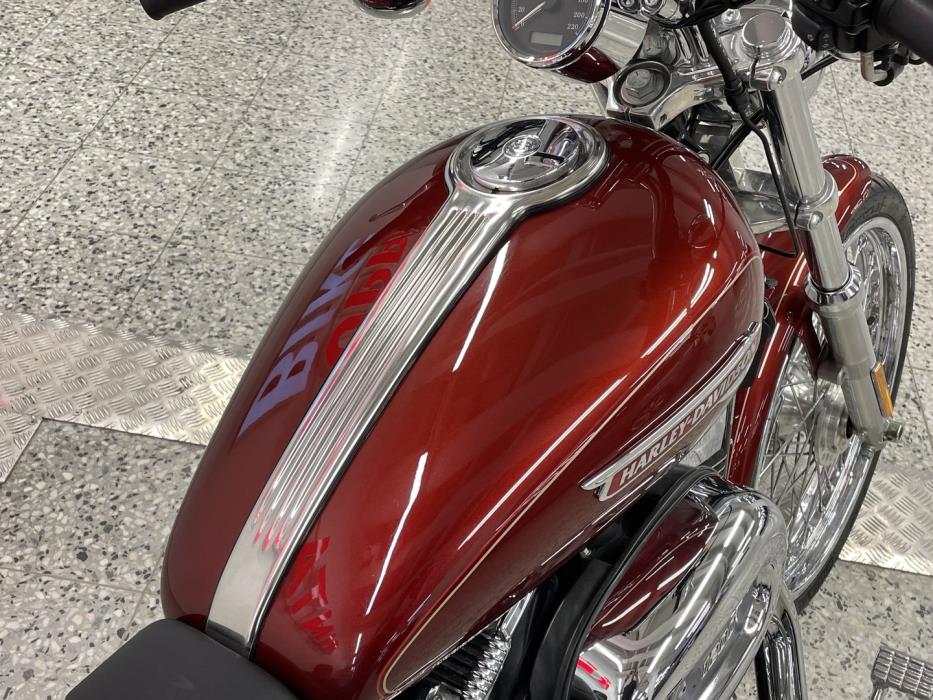 HARLEY-DAVIDSON SPORTSTER 2010