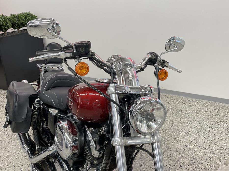 HARLEY-DAVIDSON SPORTSTER 2010