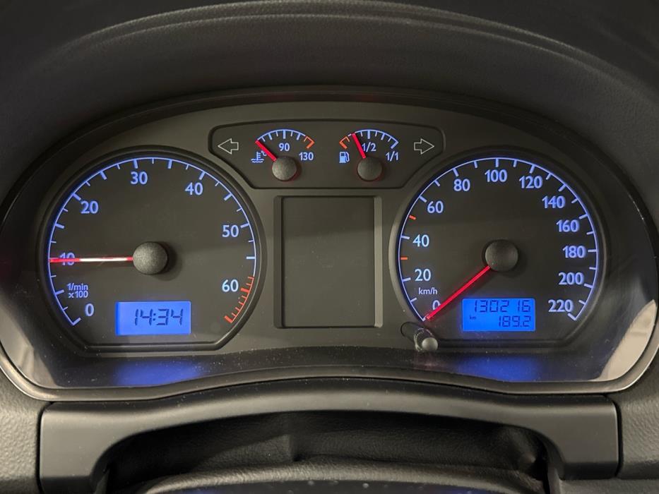 VOLKSWAGEN Polo 2003