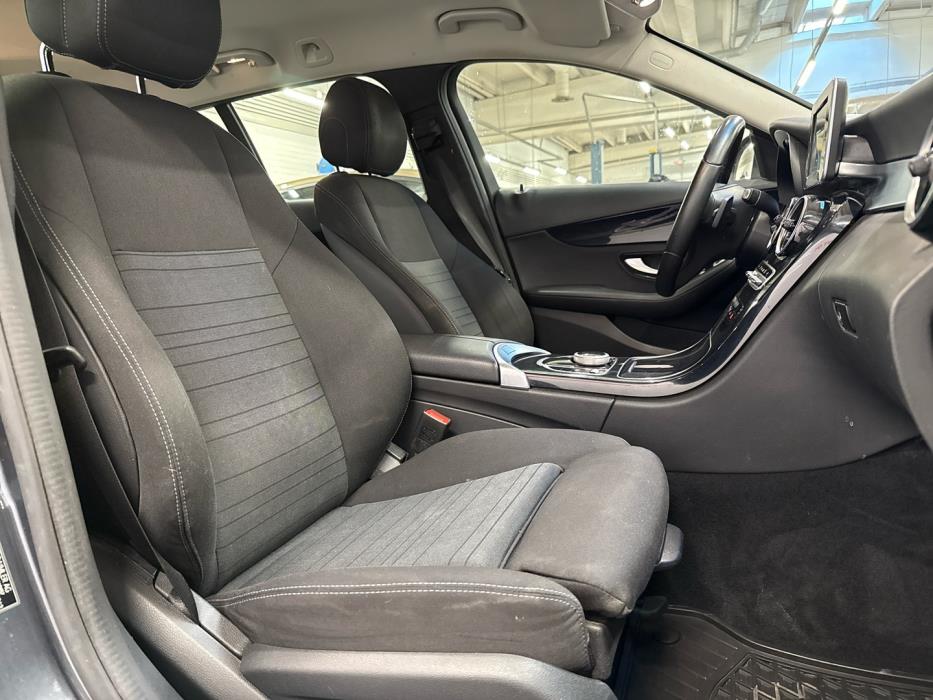 MERCEDES-BENZ C 2016