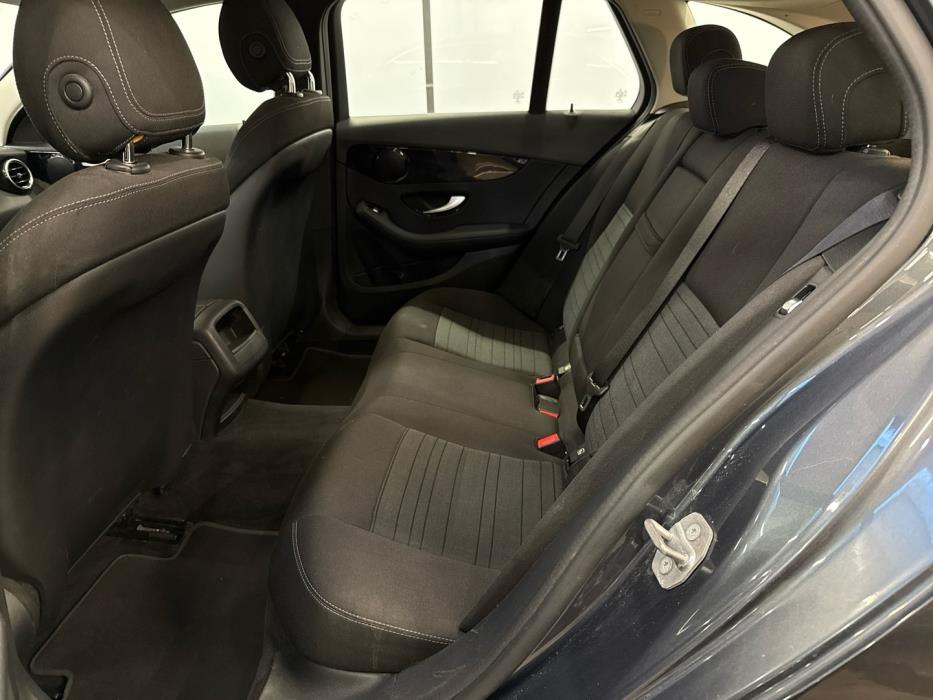 MERCEDES-BENZ C 2016