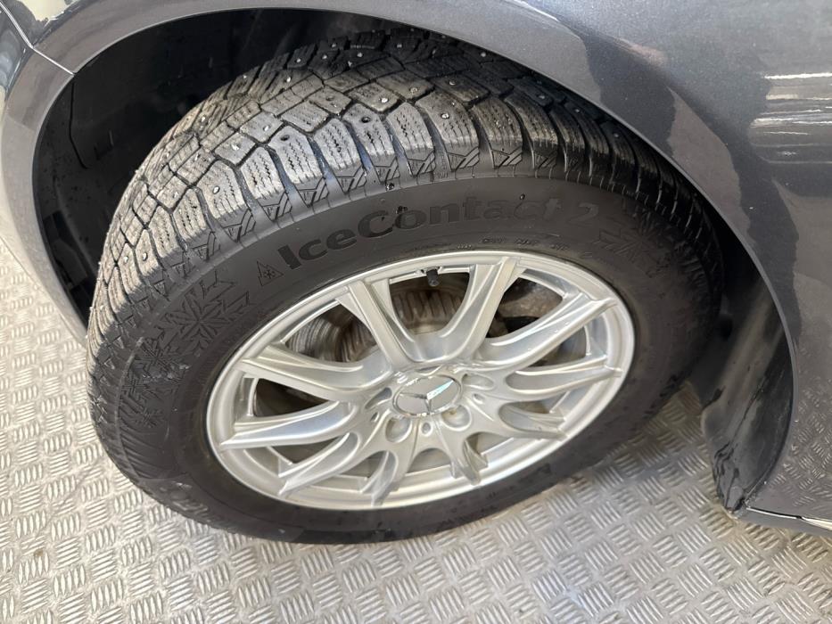 MERCEDES-BENZ C 2016