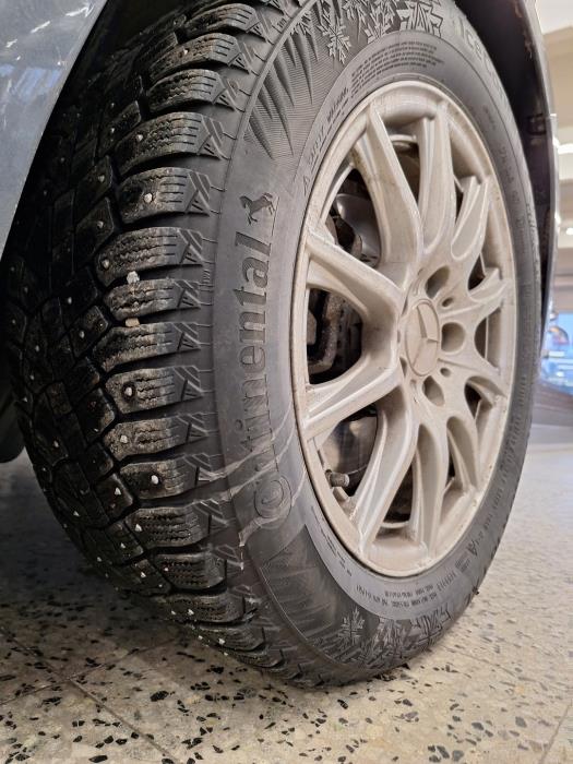 MERCEDES-BENZ C 2016