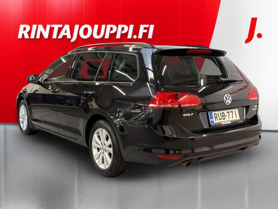 VOLKSWAGEN Golf 2015