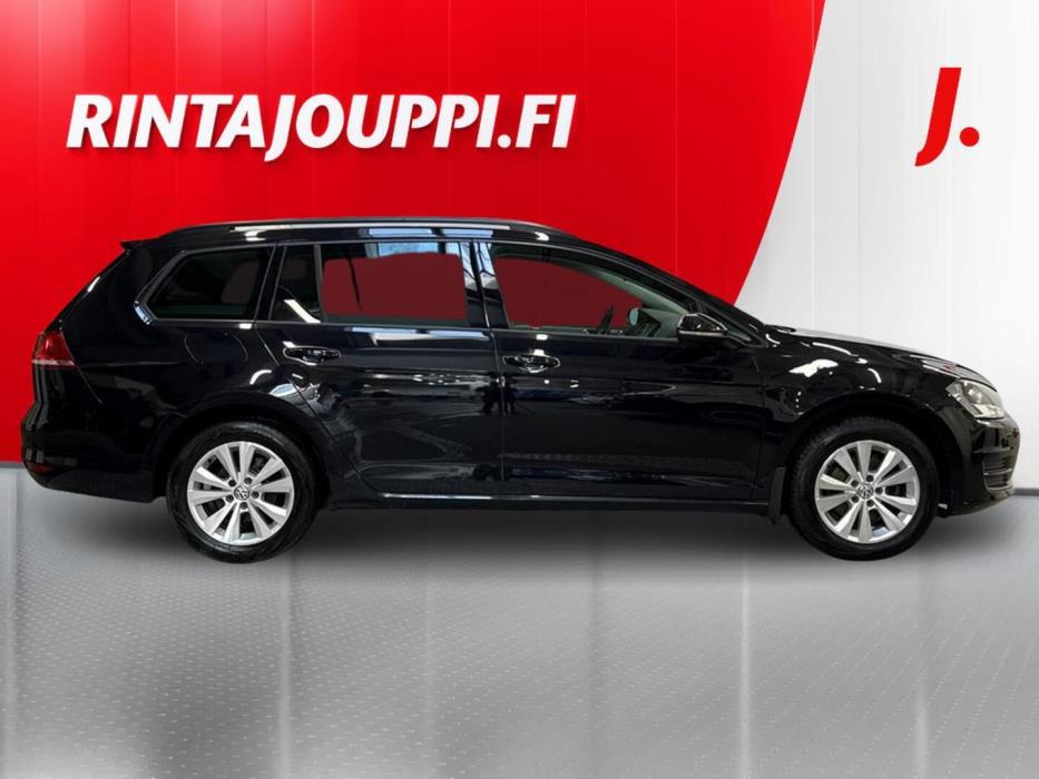 VOLKSWAGEN Golf 2015