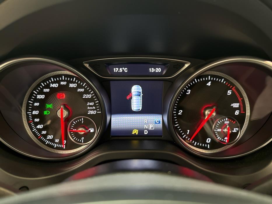 MERCEDES-BENZ CLA 2018