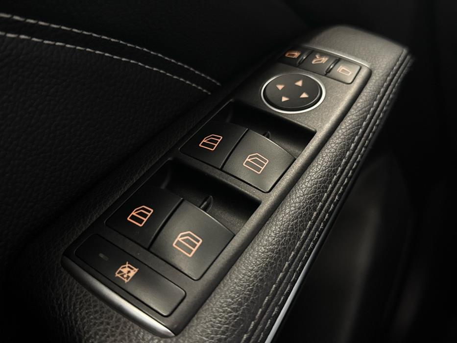 MERCEDES-BENZ CLA 2018