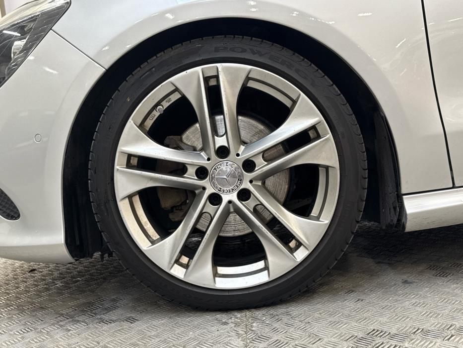 MERCEDES-BENZ CLA 2018