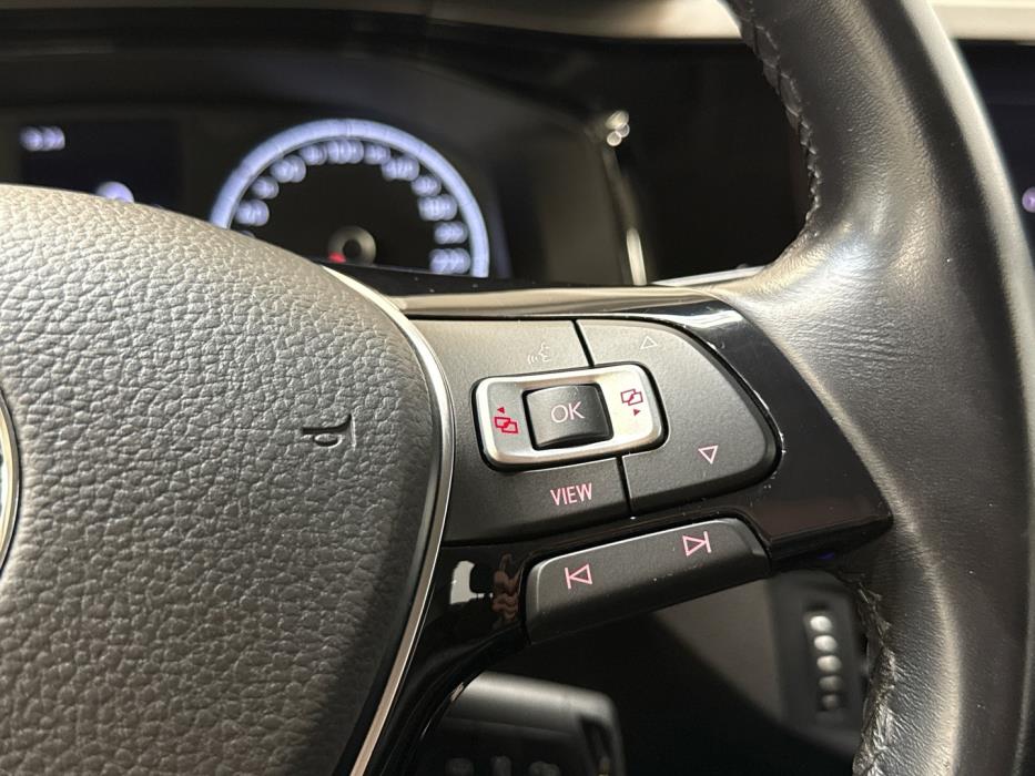 VOLKSWAGEN Polo 2020