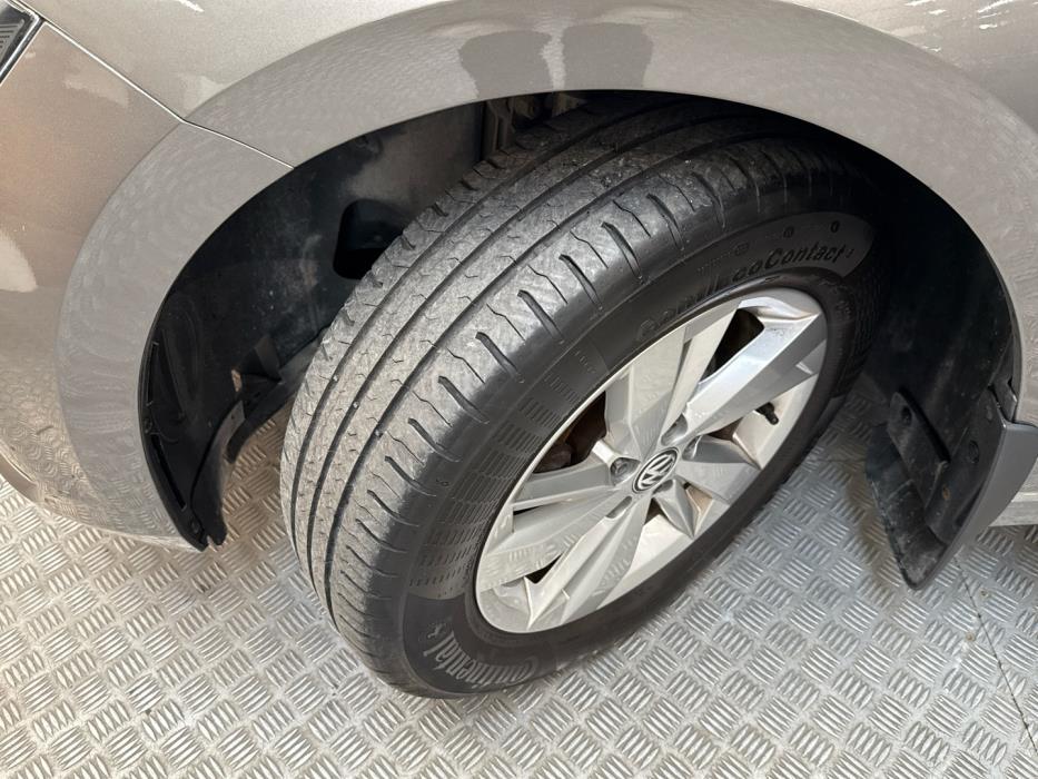 VOLKSWAGEN Polo 2020