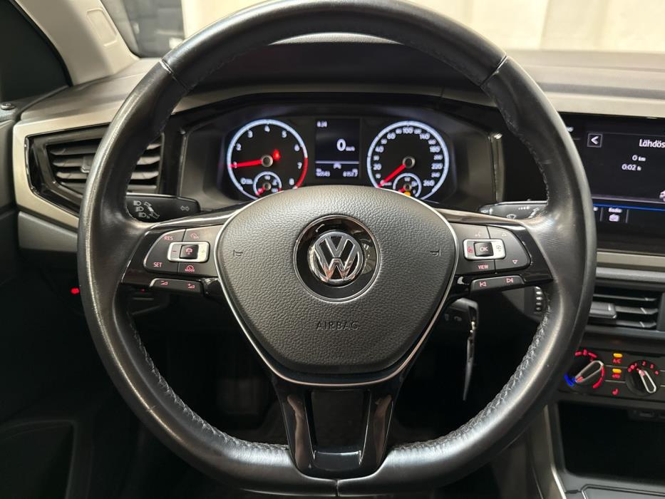VOLKSWAGEN Polo 2020