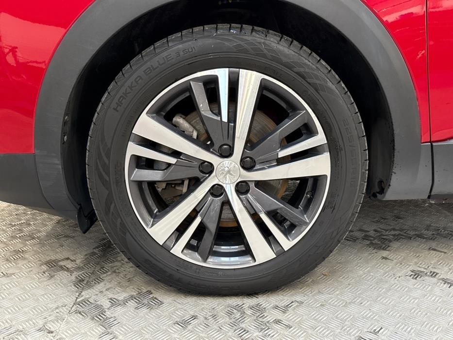 PEUGEOT 3008 2023