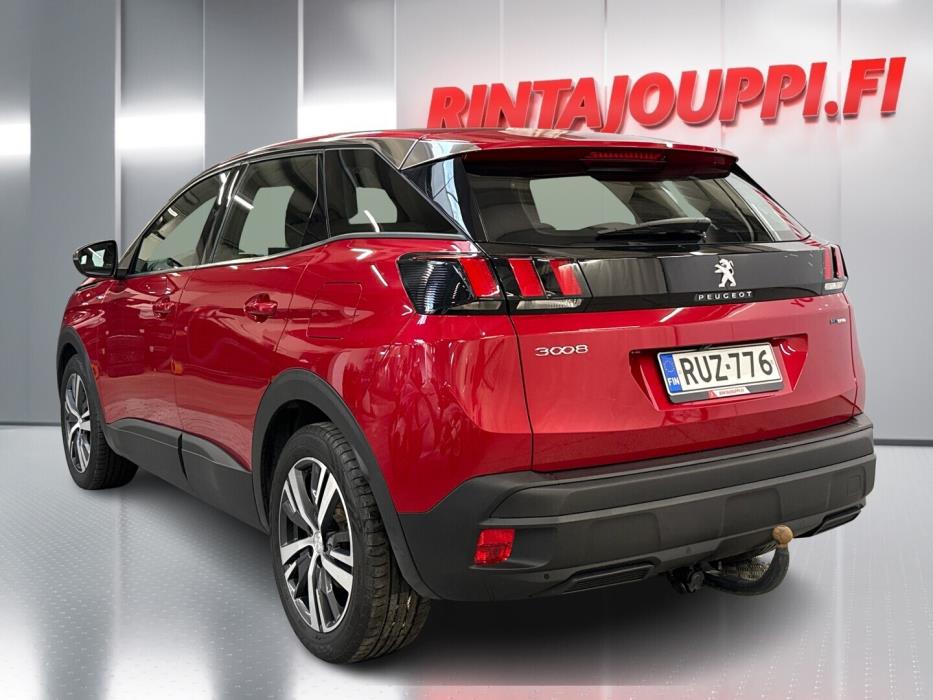 PEUGEOT 3008 2023