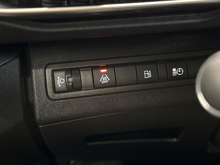 PEUGEOT 3008 2023