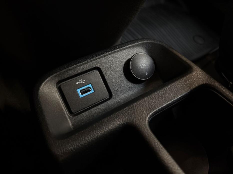 FORD Transit Connect 2023