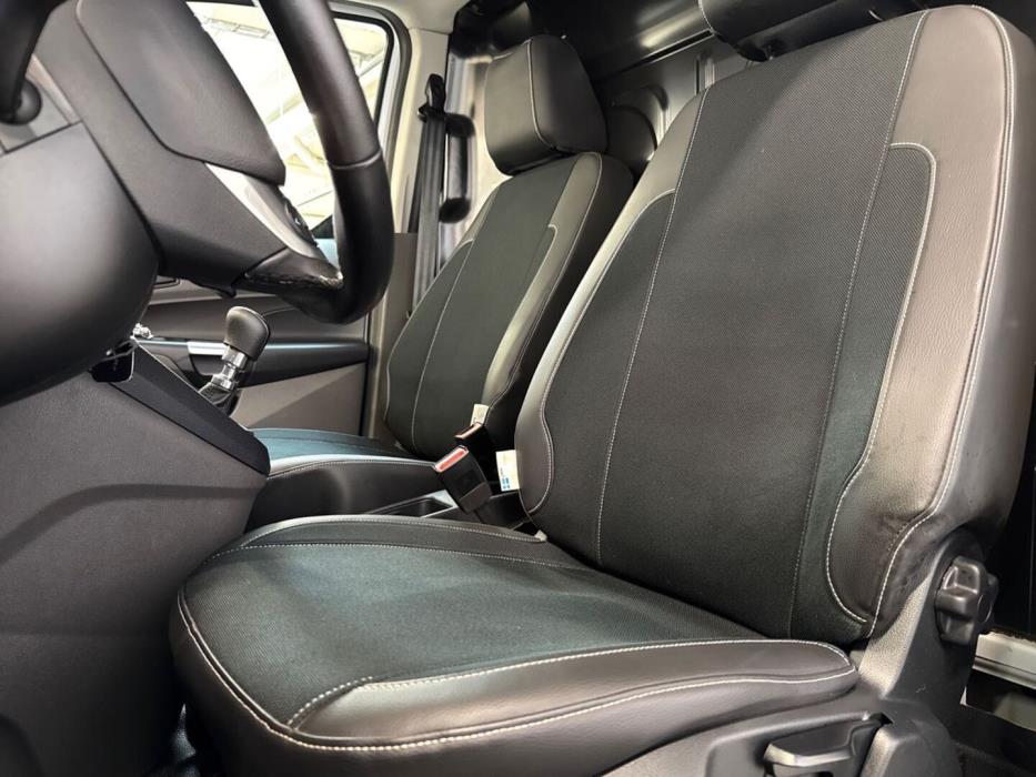FORD Transit Connect 2023