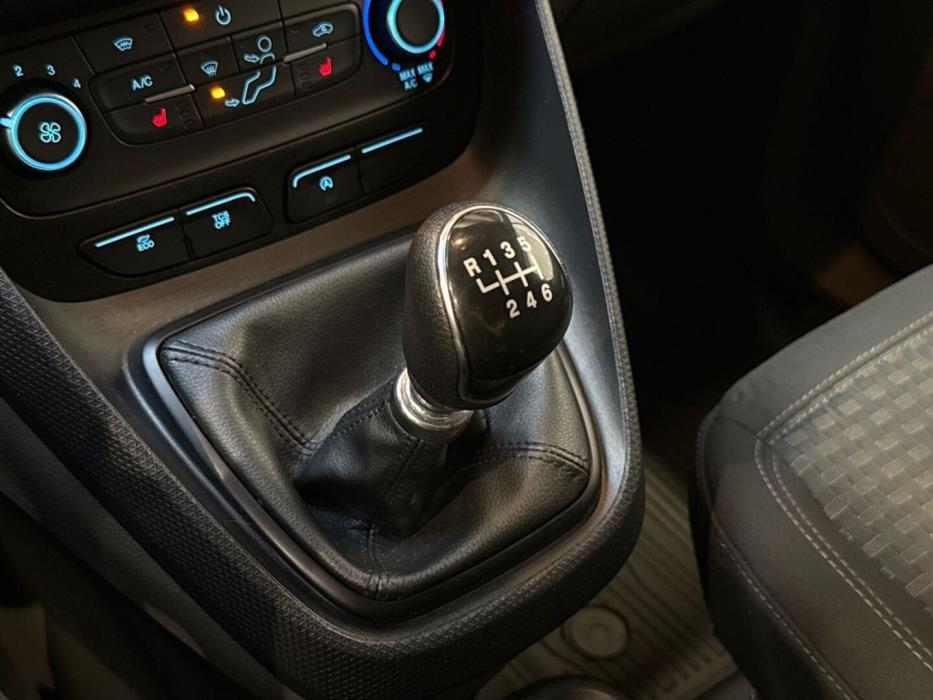 FORD Transit Connect 2023