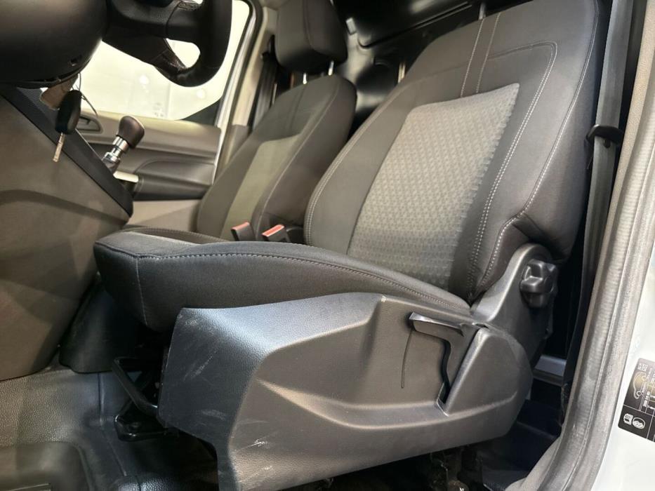 FORD Transit Connect 2023