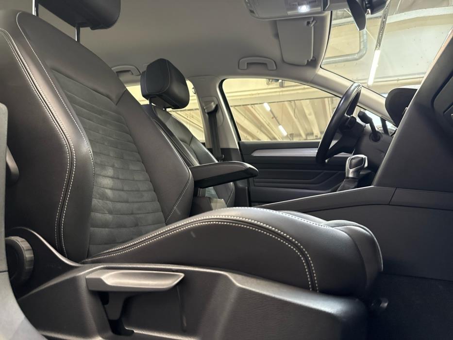 VOLKSWAGEN Passat 2021