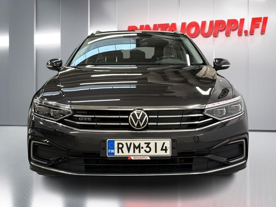 VOLKSWAGEN Passat 2021