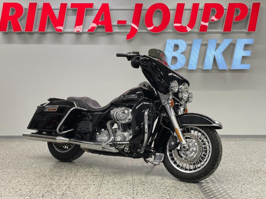 HARLEY-DAVIDSON TOURING 2009