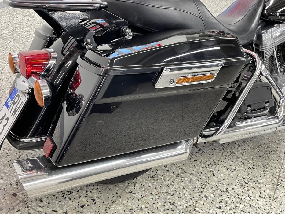 HARLEY-DAVIDSON TOURING 2009