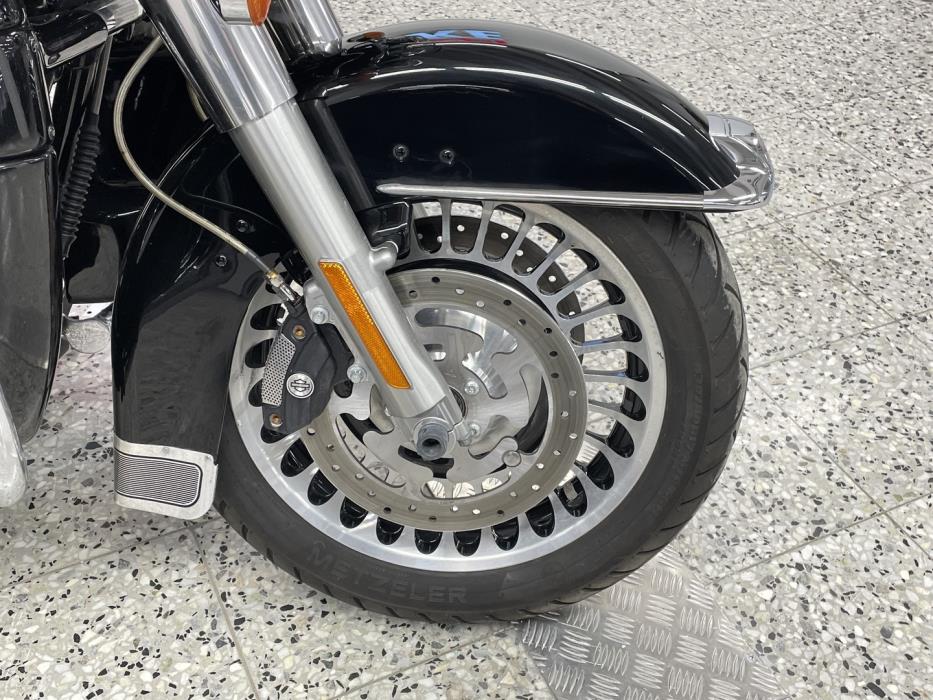 HARLEY-DAVIDSON TOURING 2009