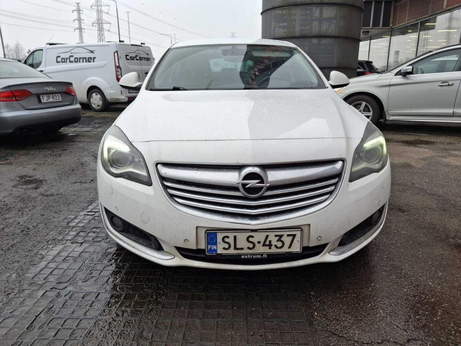 OPEL Insignia 2015