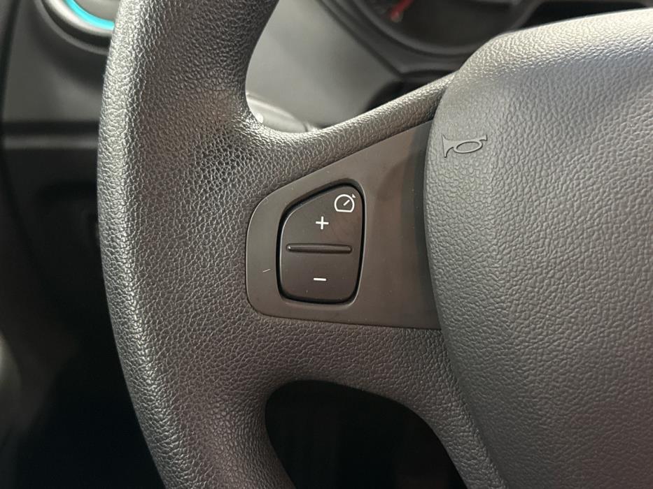 RENAULT Captur 2017