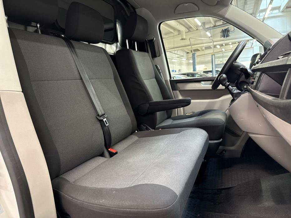 VOLKSWAGEN Transporter 2017