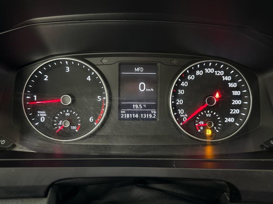 VOLKSWAGEN Transporter 2017