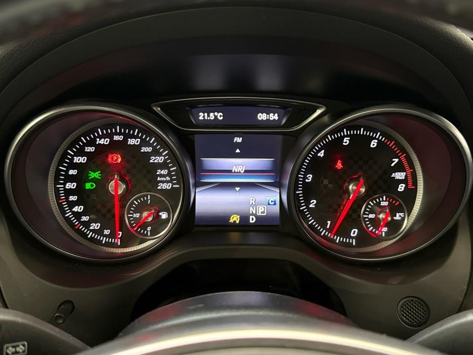 MERCEDES-BENZ A 2017