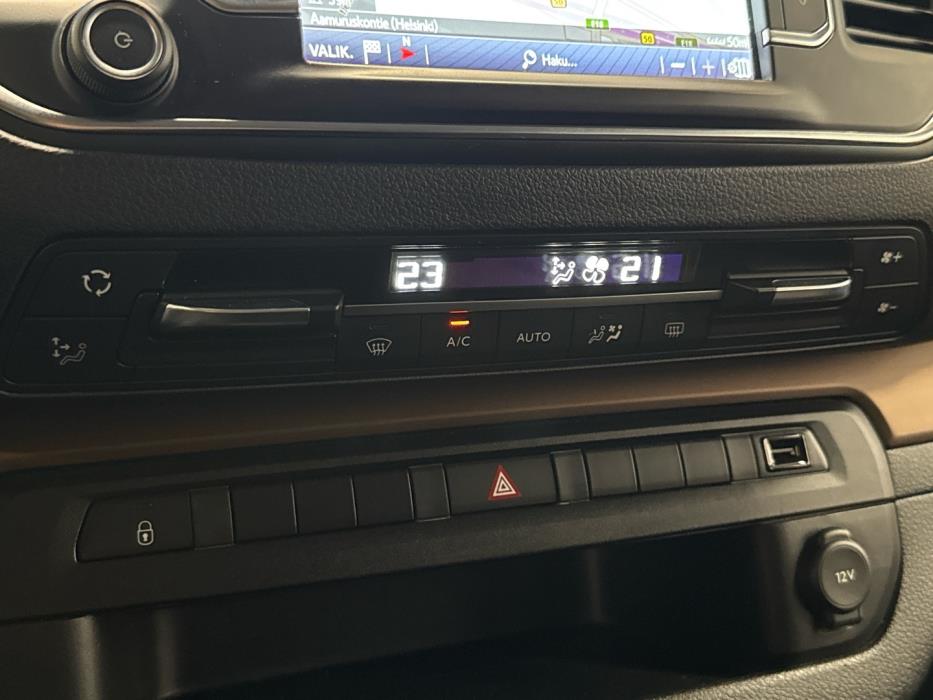 TOYOTA Proace Verso 2017