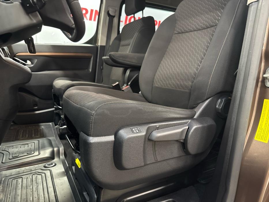 TOYOTA Proace Verso 2017