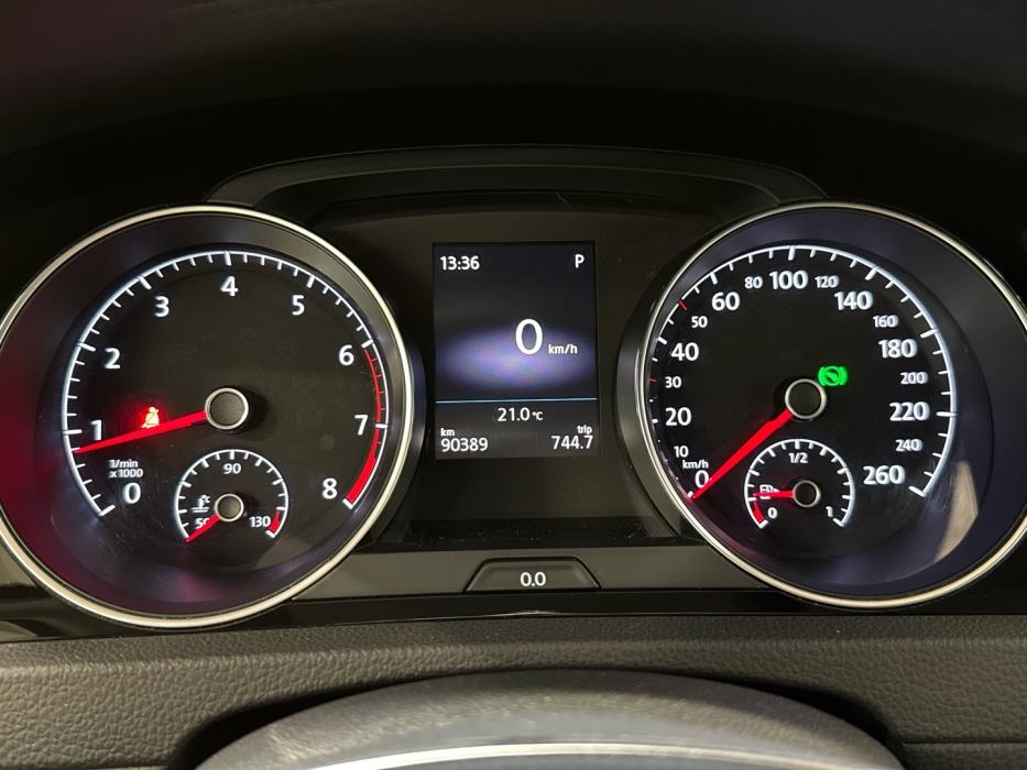 VOLKSWAGEN Golf 2017