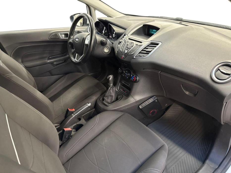 FORD Fiesta 2016