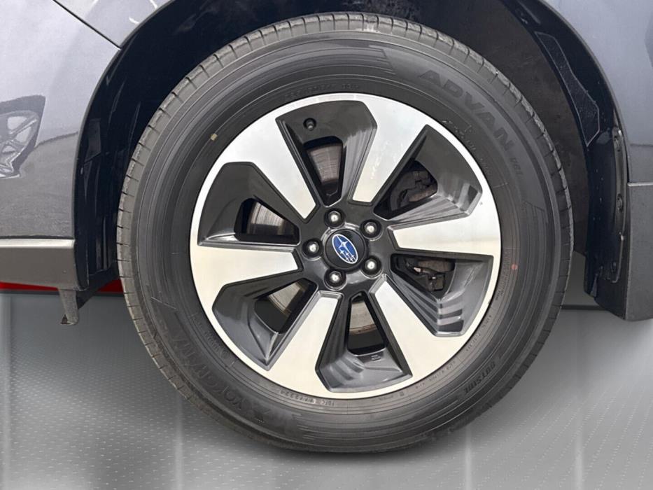 SUBARU Forester 2016
