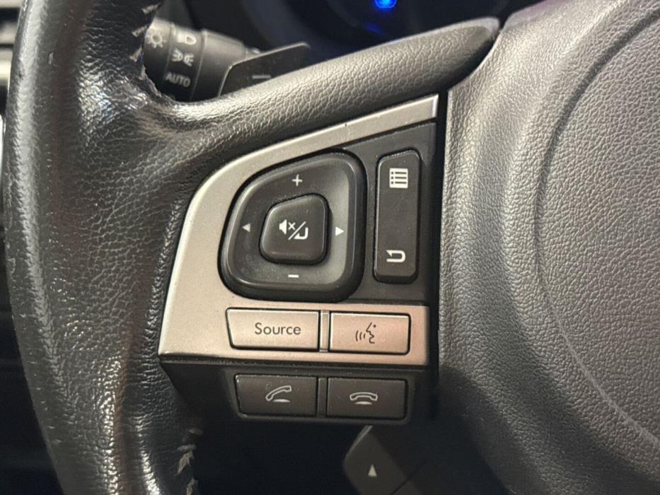SUBARU Forester 2016